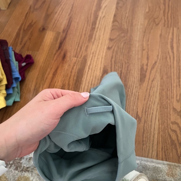 New lululemon biker short - Picture 3 of 3